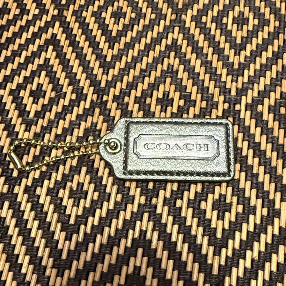 Vintage Y2K Coach metallic silver pewter leather Hangtag with nickel ballchain